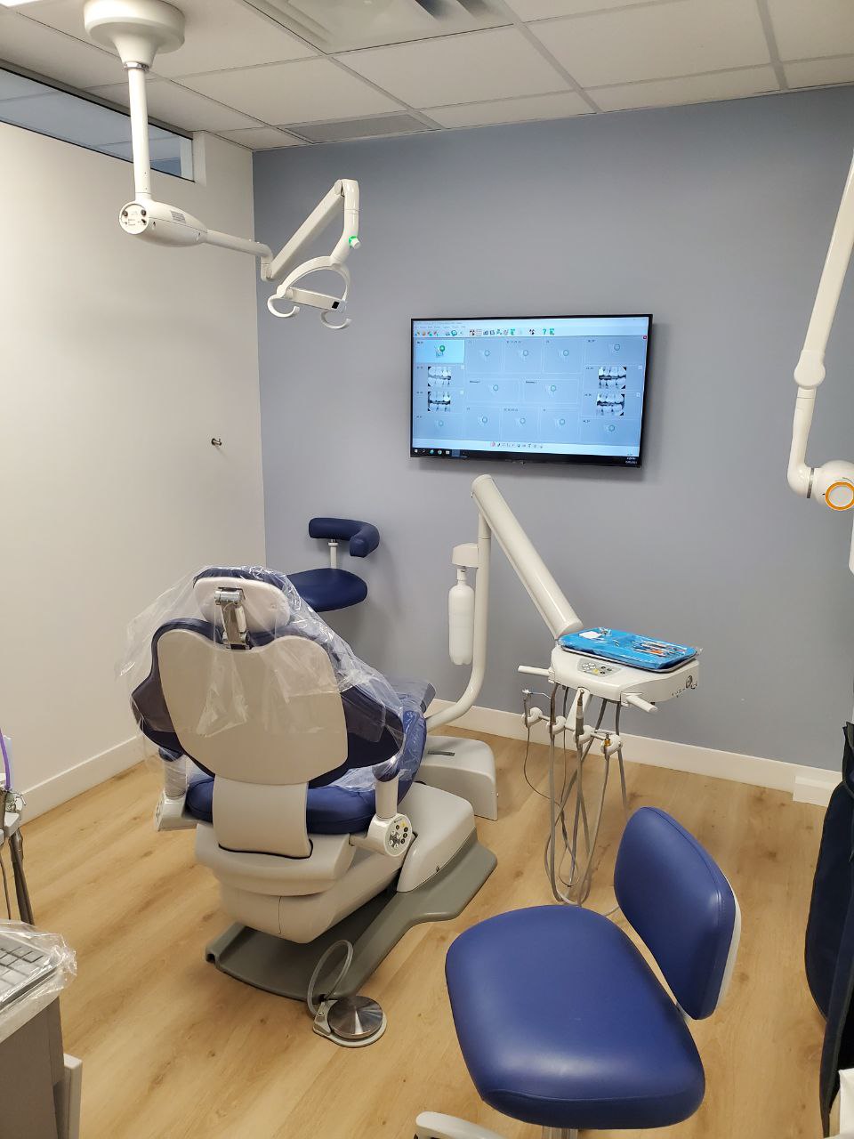 Glow Dental